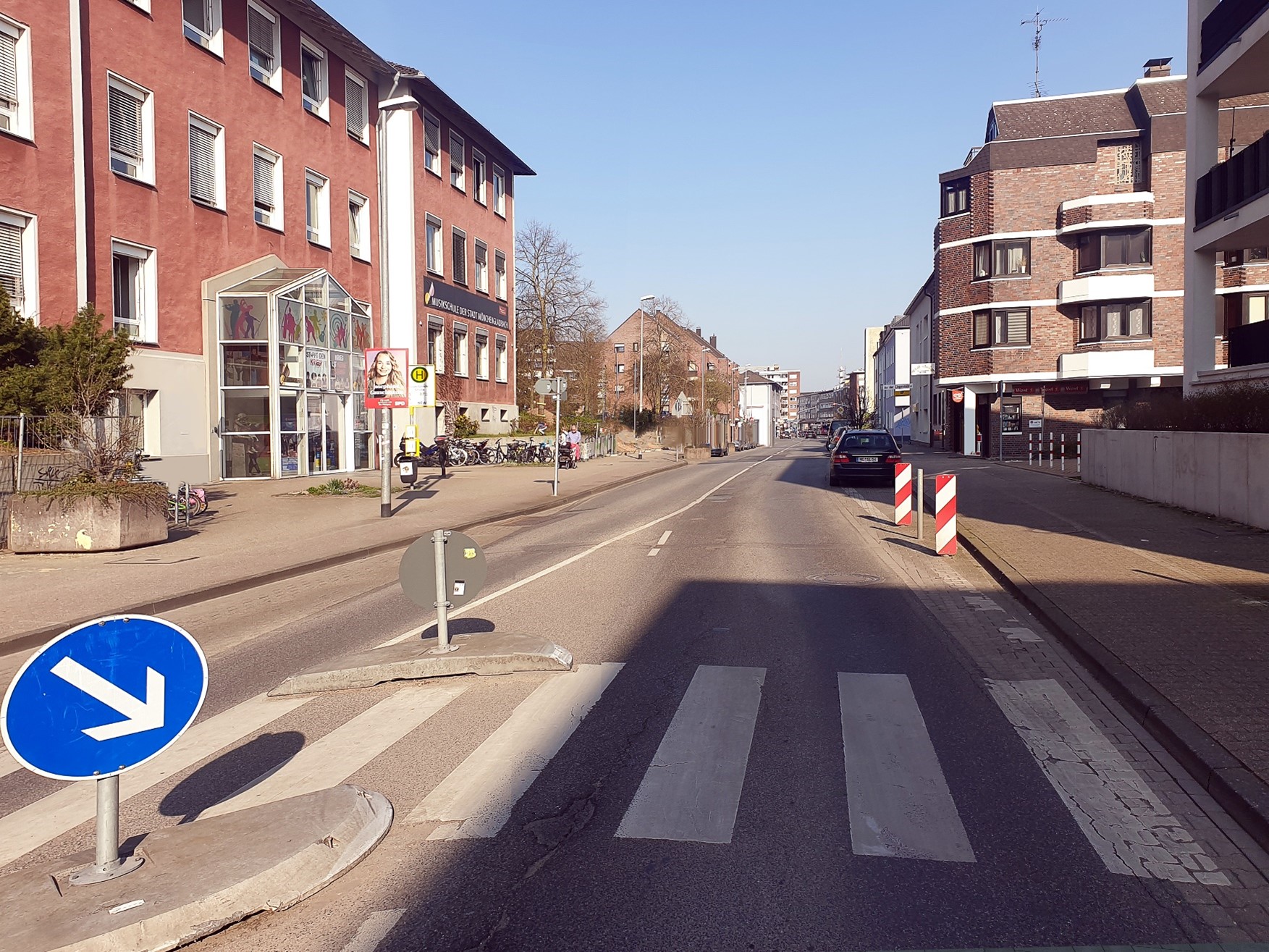 Roermonder Höfe in Richtung Musikschule_Foto_VORHER